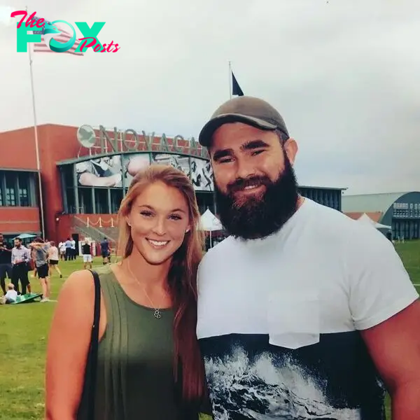 Kylie and Jason Kelce posing together