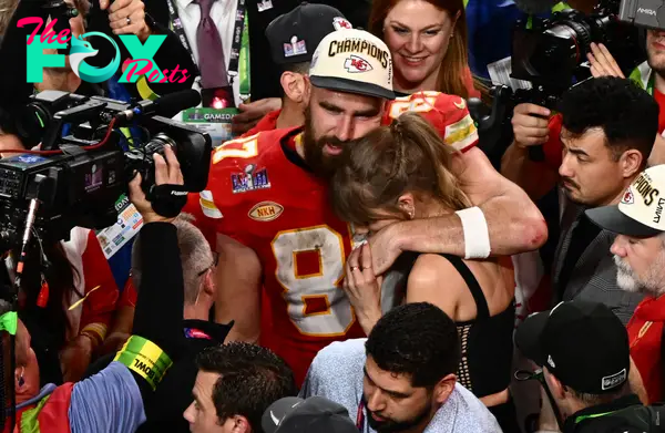 Travis Kelce and Taylor Swift