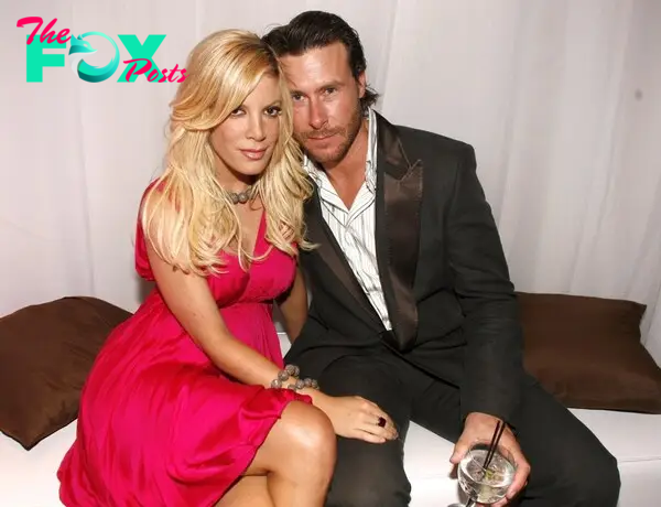 Tori Spelling and Dean McDermott party photo