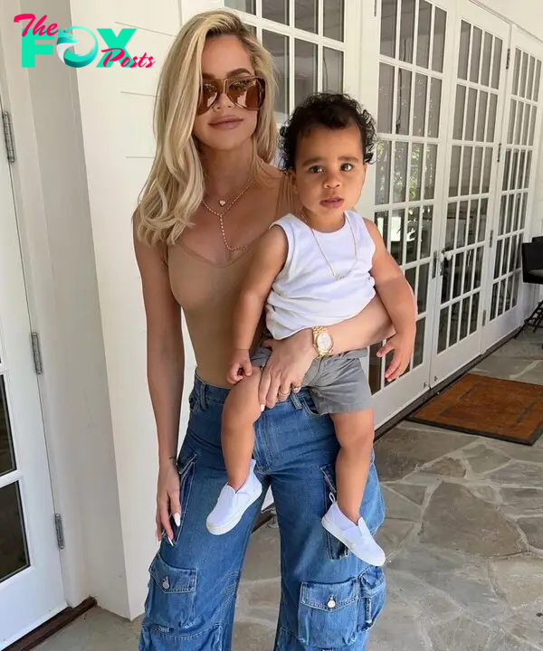 Khloé Kardashian and son