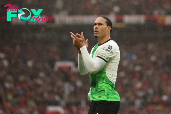 MANCHESTER, ENGLAND - Sunday, April 7, 2024: Liverpool's Virgil van Dijk before the FA Premier League match between Manchester United FC and Liverpool FC at Old Trafford. (Photo by David Rawcliffe/Propaganda)