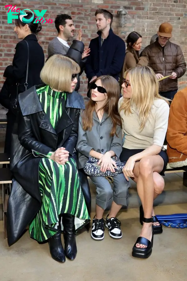 Anna Wintour, Marlowe Sturridge, Sienna Miller