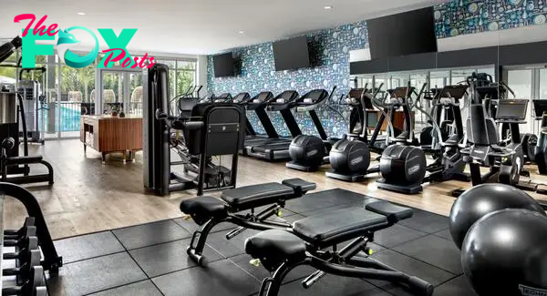 Players can access an in-house fitness suite.