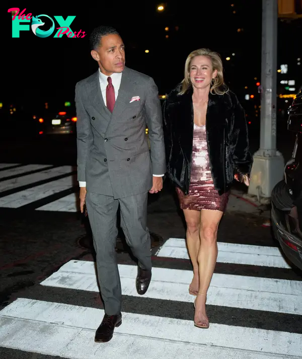 TJ Holmes and Amy Robach walking