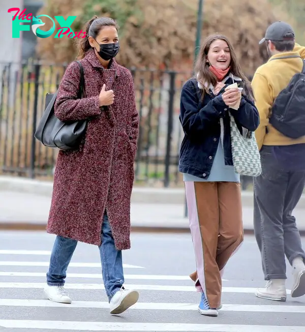 Katie Holmes and daughter Suri