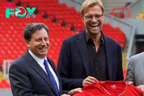 LIVERPOOL, ENGLAND - Friday, October 9, 2015: Liverpool's co-owner and NESV Chairman Tom Werner [L], Managing Director Ian Ayre [R] and new manager Jürgen Klopp during a photo-call at Anfield. (Pic by David Rawcliffe/Propaganda)