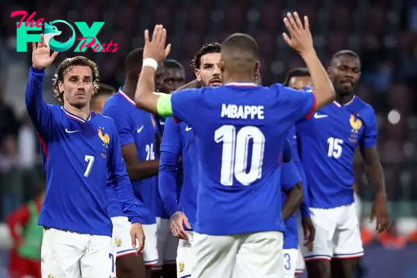 France's midfielder #07 Antoine Griezmann (L) and France's forward #10 Kylian Mbappe gesture during the International friendly football match between France and Luxembourg at Saint-Symphorien Stadium in Longeville-les-Metz, eastern France, on June 5, 2024. (Photo by FRANCK FIFE / AFP)