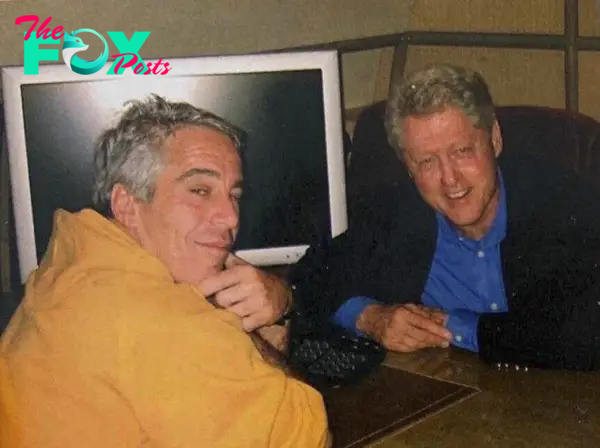 Jeffrey Epstein and Bill Clinton on a plane.