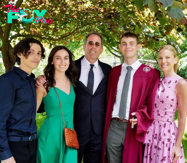 Jerry Seinfeld and Jessica Seinfeld at Shepard's graduation with their two other kids.