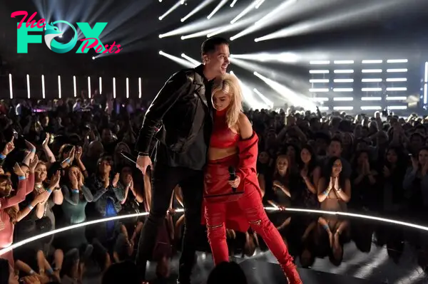 Bebe Rexha G-Eazy onstage