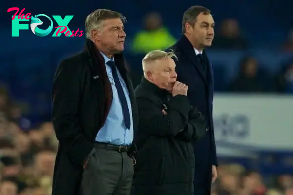 LIVERPOOL, ENGLAND - Monday, December 18, 2017: Everton's manager Sam Allardyce and assistant manager Sammy Lee and Swansea City's manager Paul Clement during the FA Premier League match between Everton and Swansea City at Goodison Park. (Pic by David Rawcliffe/Propaganda)