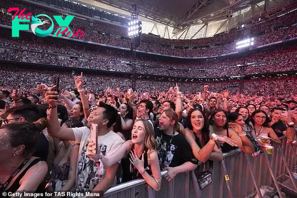 Swift performed at Santiago Bernabéu Stadium in Madrid on Wednesday, May 29 and Thursday, May 30. The crows on May 29 seen