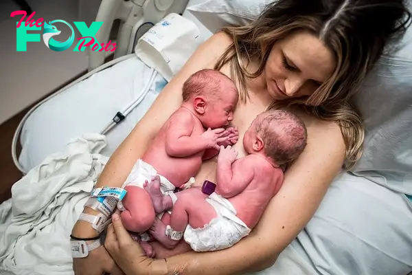 16 Magical & Powerful Birth Photos That Will Leave You Speechless