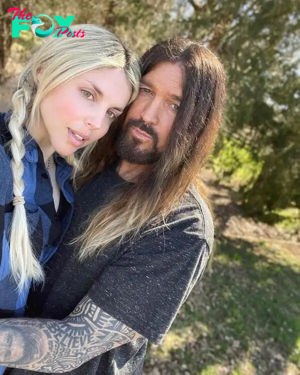 Billy Ray Cyrus and Firerose selfie