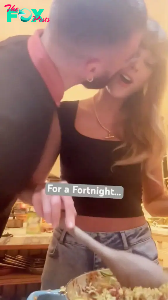 Travis Kelce and Taylor Swift cooking together. 