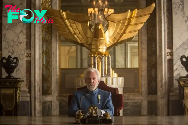 donald sutherland president snow