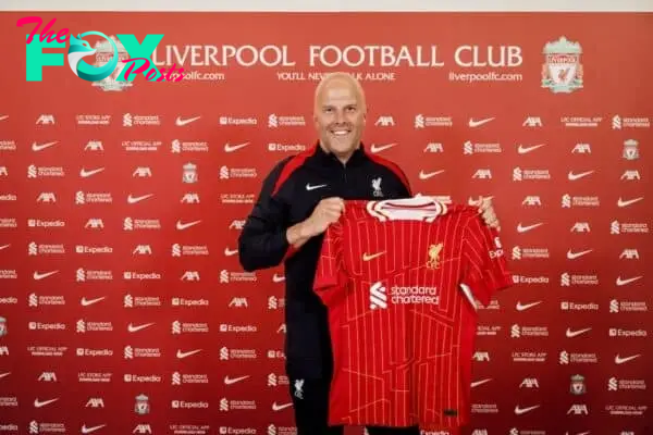 Arne Slot new first team manager of Liverpool Football Club at AXA Training Centre on June 19, 2024 in Kirkby, England. (Photo by Andrew Powell/Liverpool FC via Getty Images)