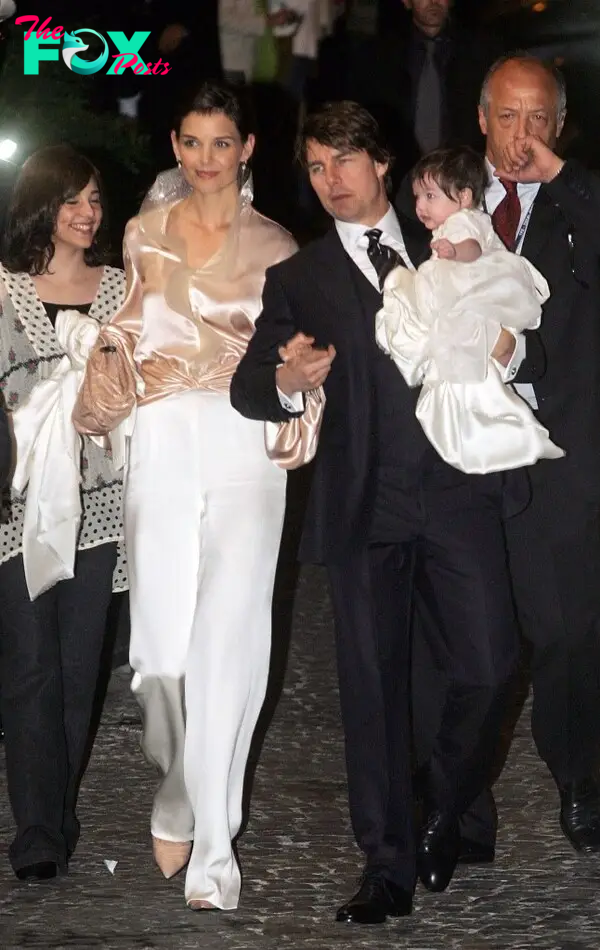 Katie Holmes, Tom Cruise and baby Suri