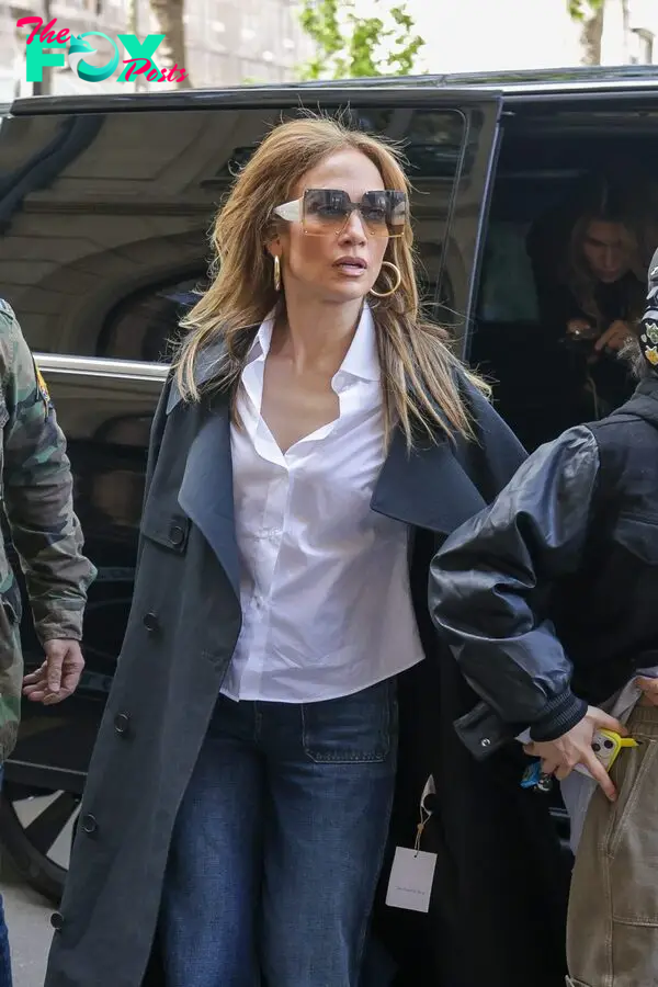 Jennifer Lopez arrives at the Ralph Lauren restaurant in Paris.