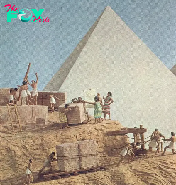 A Day In The Life Of The Pyramid Builders In Ancient Egypt, 42% OFF