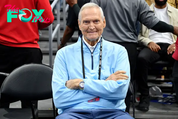 Jerry West at a basketball game in 2023.