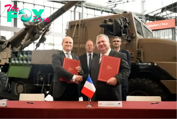 Estonian Centre for Defence Investments signed contracts with the French Defence Procurement Agency for 12 wheeled self-propelled howitzers CAESAR in Paris on June 19, 2024.