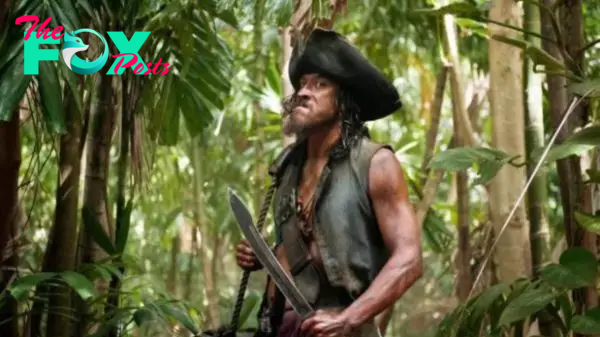 Tamayo Perry in "Pirates of the Caribbean: On Stranger Tides"