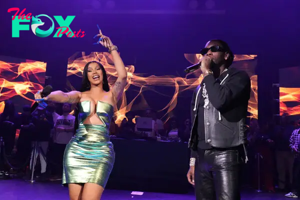 Cardi B Kissed Offset In Super Bowl Hall Of Fame Performance