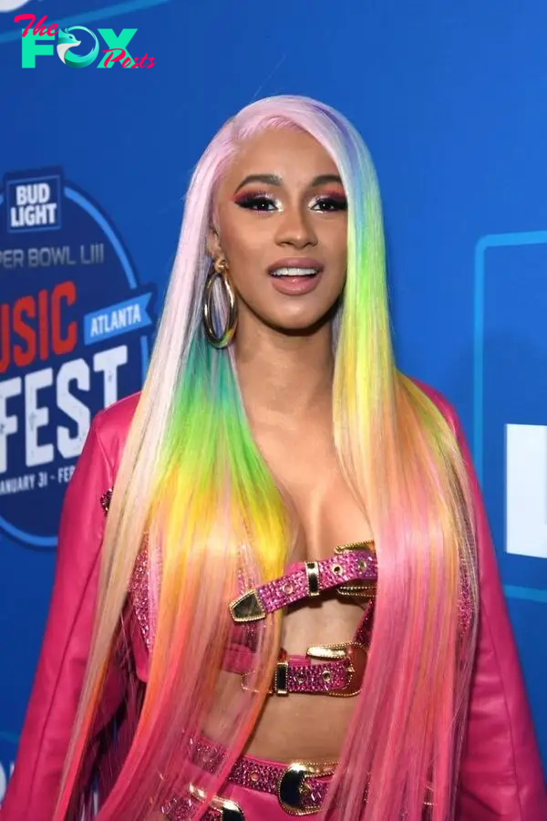 Cardi B Hits Up Super Bowl Preparties After Declining to Perform at the Big Game | Cardi b photos, Cardi b hairstyles, Cardi b