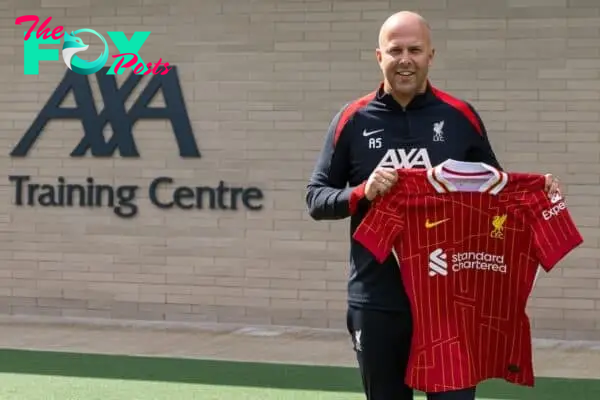 KIRKBY, ENGLAND - Friday, July 5, 2024: Liverpool's new head coach Arne Slott is presented at a photo call at the club's AXA Training Centre. (Photo by David Rawcliffe/Propaganda)