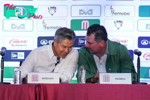 Benjamín Gil stays on as manager of the Mexican National Baseball Team
