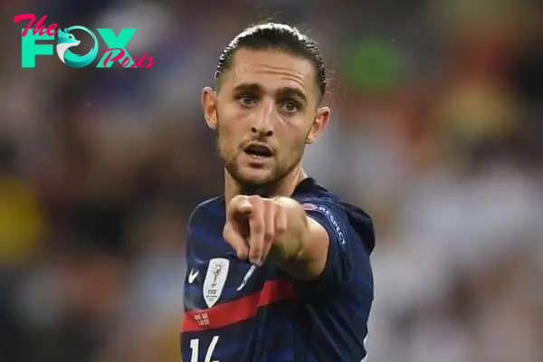 BUCHAREST, ROMANIA - JUNE 28: Adrien Rabiot of France gives instructions during the UEFA Euro 2020 Championship Round of 16 match between France and Switzerland at National Arena on June 28, 2021 in Bucharest, Romania. (Photo by Alex Caparros - UEFA)