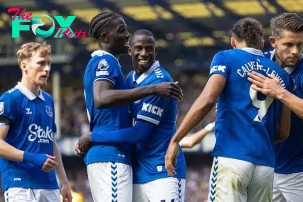 LIVERPOOL, ENGLAND - Saturday, May 11, 2024: Everton's Abdoulaye Doucouré (R) celebrates with team-mate Amadou Onana after scoring the winning goal the FA Premier League match between Everton FC and Sheffield United FC at Goodison Park. (Photo by David Rawcliffe/Propaganda)