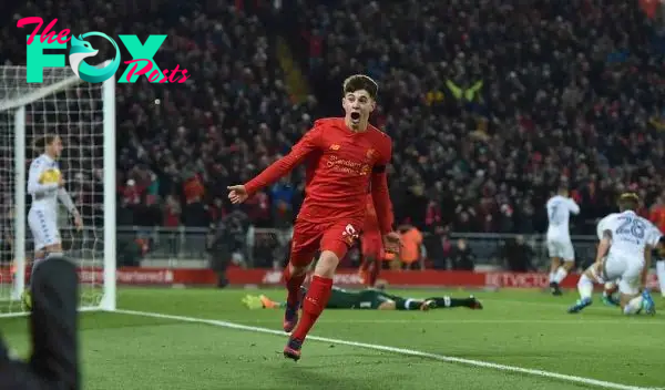 LIVERPOOL, ENGLAND - Tuesday, November 29, 2016: Liverpool's Ben Woodburn scores the second goal against Leeds United, to become the club's youngest ever goal-scorer, during the Football League Cup Quarter-Final match at Anfield. (Pic by David Rawcliffe/Propaganda)