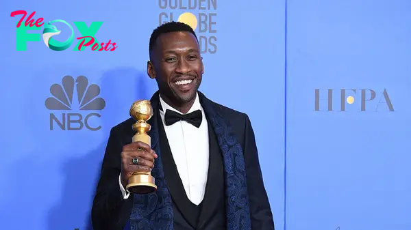 76th Annual Golden Globe Awards - Press Room