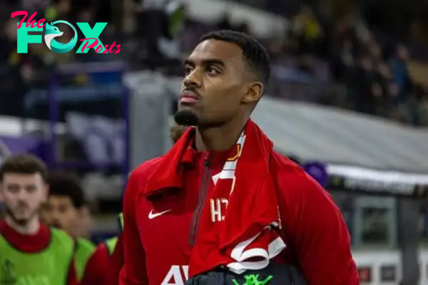 BRUSSELS, BELGIUM - Thursday, December 14, 2023: Liverpool's substitute Ryan Gravenberch before the UEFA Europa League Group E match-day 6 game between Royale Union Saint-Gilloise and Liverpool FC at the Constant Vanden Stock Stadium. Union SG won 2-1. (Photo by David Rawcliffe/Propaganda)