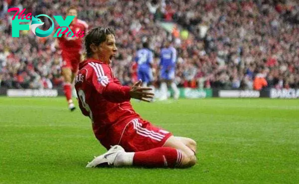 Liverpool, England - Sunday, August 19, 2007: Liverpool's Fernando Torres celebrates scoring the opening goal against Chelsea during the Premiership match at Anfield. (Photo by David Rawcliffe/Propaganda)