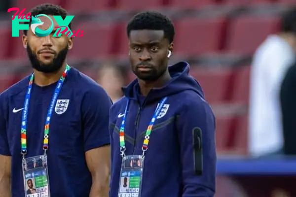 COLOGNE, GERMANY - Tuesday, June 25, 2024: England's Eberechi Eze, Conor Gallagher, Joe Gomez, Marc Guéhi before the UEFA Euro 2024 Group C match between England and Slovenia at the Müngersdorfer Stadium. The game ended in a goal-less draw. (Photo by David Rawcliffe/Propaganda)