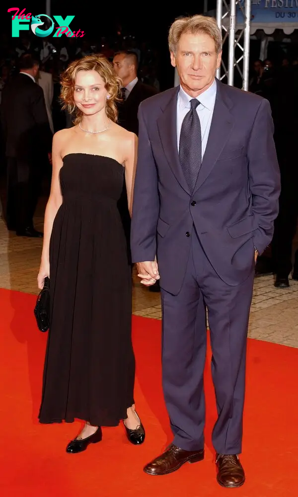 Calista Flockhart and Harrison Ford at The "K-19: The Widow Maker" premiere at The Deauville Festival of American Cinema on September 3, 2002 | Source: Getty Images