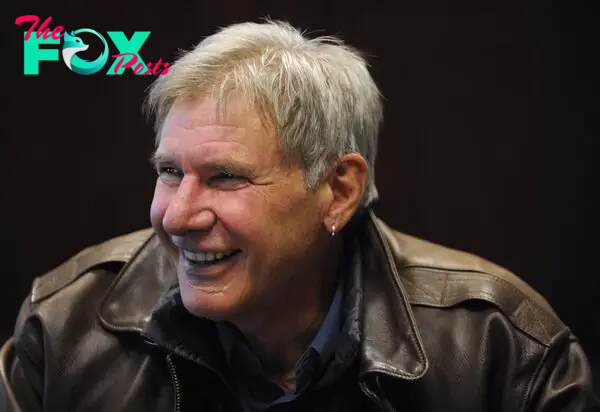 Harrison Ford visits Denver to give some children an airplane ride from Centennial Airport on November 14, 2009 | Source: Getty Images