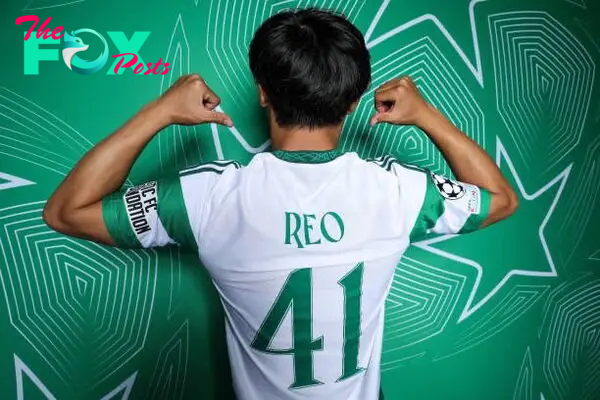 Reo Hatate Celtic