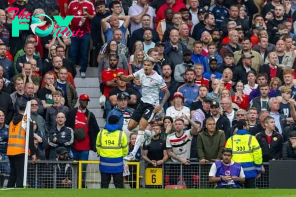 MANCHESTER, ENGLAND - Sunday, September 1, 2024: Liverpool's Luis Díaz celebrates after scoring the first goal during the FA Premier League match between Manchester United FC and Liverpool FC at Old Trafford. (Photo by David Rawcliffe/Propaganda)