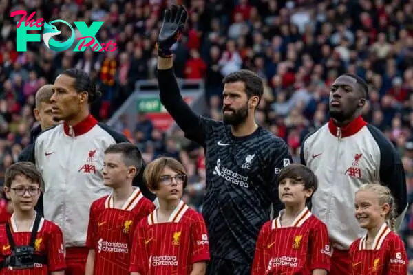 Matchday LIVERPOOL, ENGLAND - Sunday, August 25, 2024: Liverpool's captain Virgil van Dijk, goalkeeper Alisson Becker, Ibrahima Konaté, Andy Robertson and Alexis Mac Allister line-up before the FA Premier League match between Liverpool FC and Brentford FC at Anfield. Liverpool won 2-0. (Photo by David Rawcliffe/Propaganda)