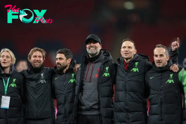 LONDON, ENGLAND - Sunday, February 25, 2024: Liverpool's Andreas Kornmayer, Vitor Matos, Jürgen Klopp, Pepijn Lijnders, Jack Robinson celebrate after the Football League Cup Final match between Chelsea FC and Liverpool FC at Wembley Stadium. Liverpool won 1-0 after extra-time. (Photo by David Rawcliffe/Propaganda)