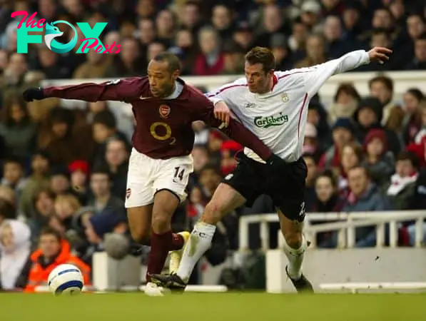 Arsenal's Thierry Henry (l) and Liverpool's Jamie Carragher (r), Highbury 2006 ( Mike Egerton/EMPICS Sport)