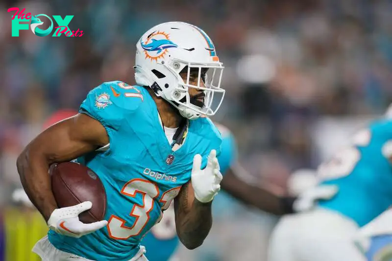 Dolphins starting running back Raheem Mostert has officially been ruled out vs Bills for TNF tonight as he is dealing with a chest injury.