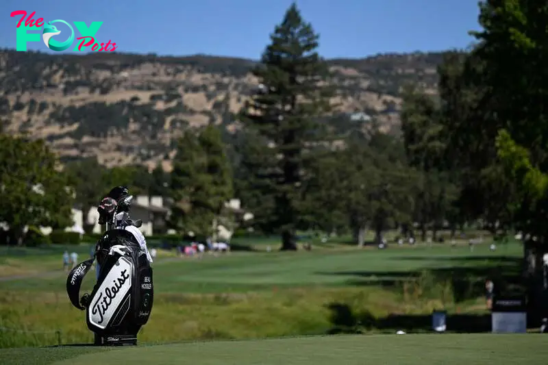 How much does it cost to play at Silverado Resort North Course?