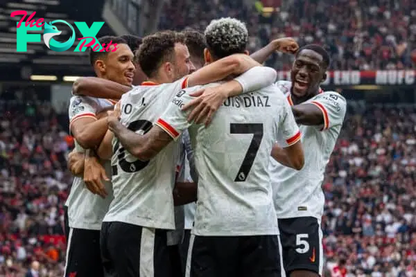 MANCHESTER, ENGLAND - Sunday, September 1, 2024: Liverpool's Mohamed Salah celebrates after scoring the third goal during the FA Premier League match between Manchester United FC and Liverpool FC at Old Trafford. Liverpool won 3-0. (Photo by David Rawcliffe/Propaganda)