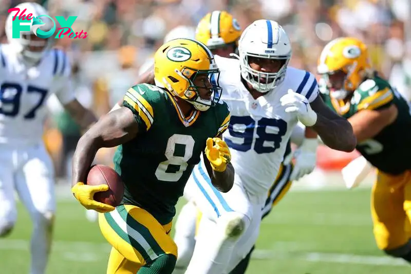 GREEN BAY, WISCONSIN - SEPTEMBER 15: Josh Jacobs #8 of the Green Bay Packers runs with the ball against the Indianapolis Colts during the second quarter at Lambeau Field on September 15, 2024 in Green Bay, Wisconsin.   Stacy Revere/Getty Images/AFP (Photo by Stacy Revere / GETTY IMAGES NORTH AMERICA / Getty Images via AFP)