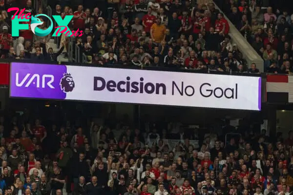 MANCHESTER, ENGLAND - Sunday, September 1, 2024: VAR disallows Liverpool's opening goal during the FA Premier League match between Manchester United FC and Liverpool FC at Old Trafford. (Photo by David Rawcliffe/Propaganda)